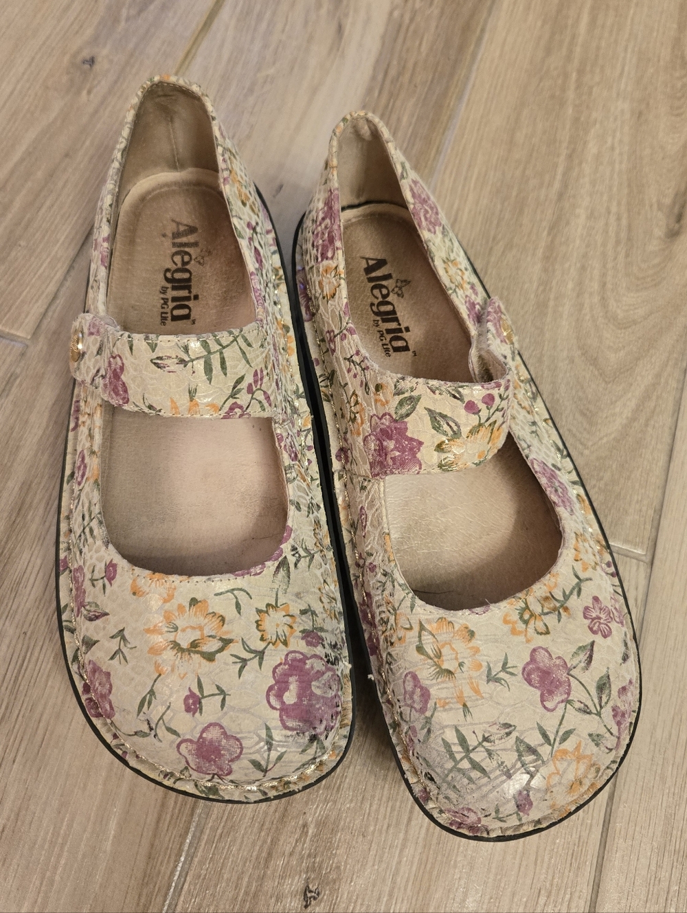 Alegria "Paloma" Shoes, 40/9.5